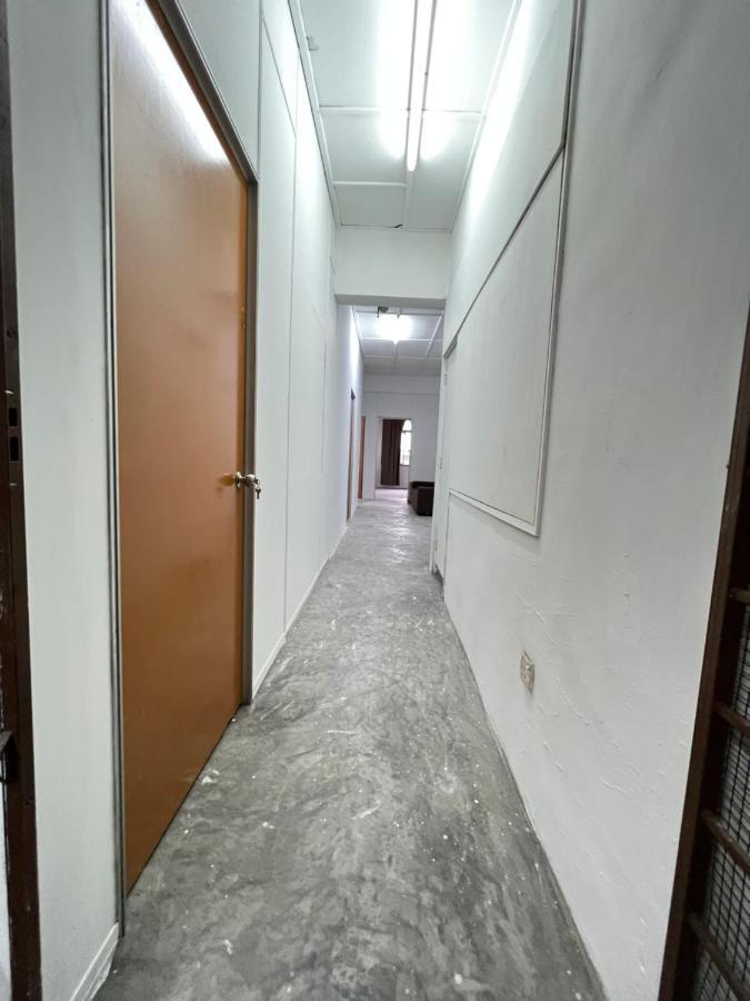 Jiaxin Dormitory - Puteri Wangsa 家馨旅舍 Улу Тирам Экстерьер фото