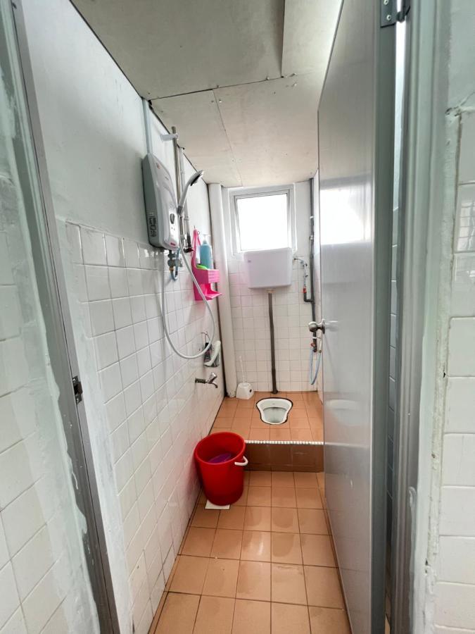 Jiaxin Dormitory - Puteri Wangsa 家馨旅舍 Улу Тирам Экстерьер фото