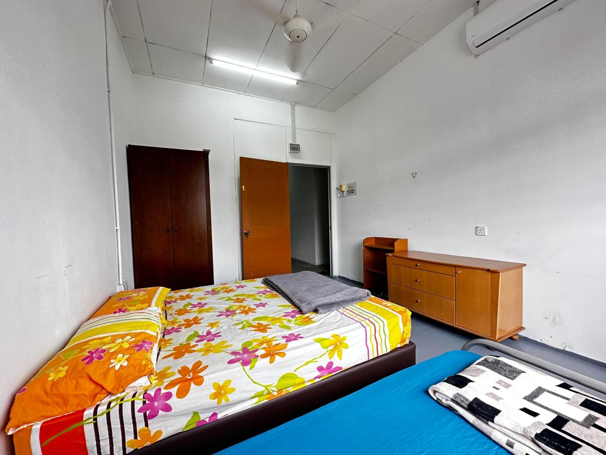 Jiaxin Dormitory - Puteri Wangsa 家馨旅舍 Улу Тирам Экстерьер фото