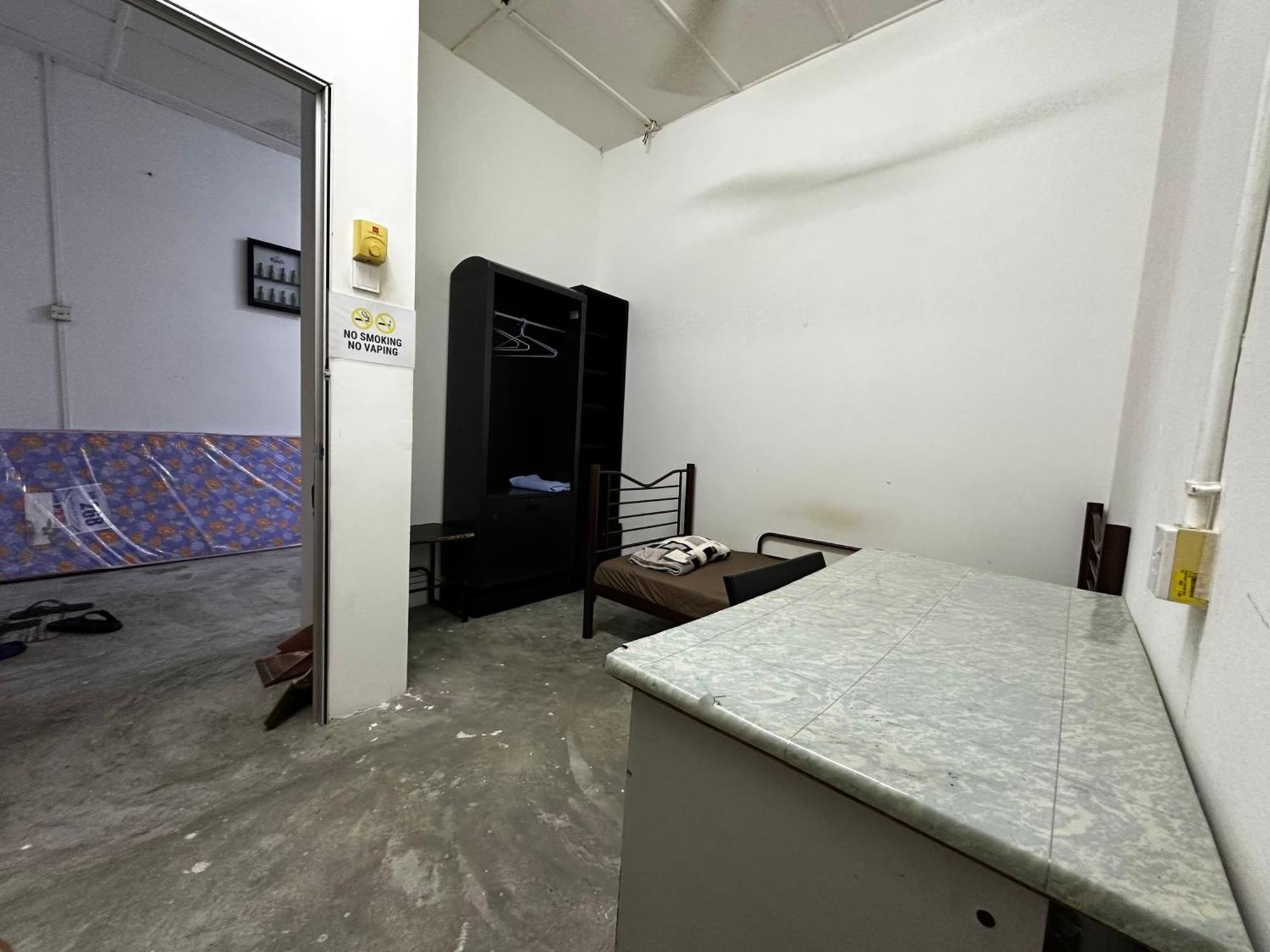 Jiaxin Dormitory - Puteri Wangsa 家馨旅舍 Улу Тирам Экстерьер фото
