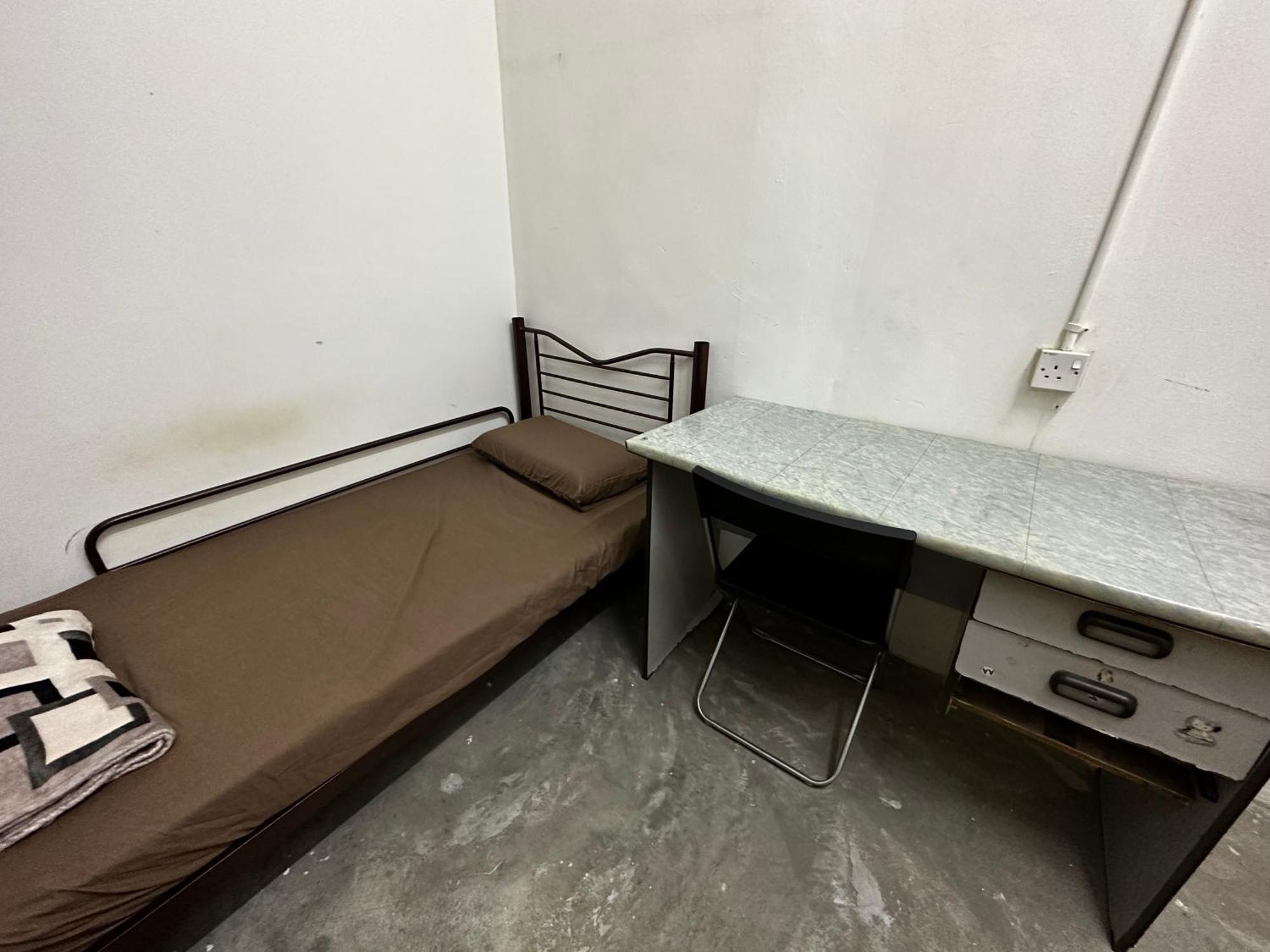 Jiaxin Dormitory - Puteri Wangsa 家馨旅舍 Улу Тирам Экстерьер фото
